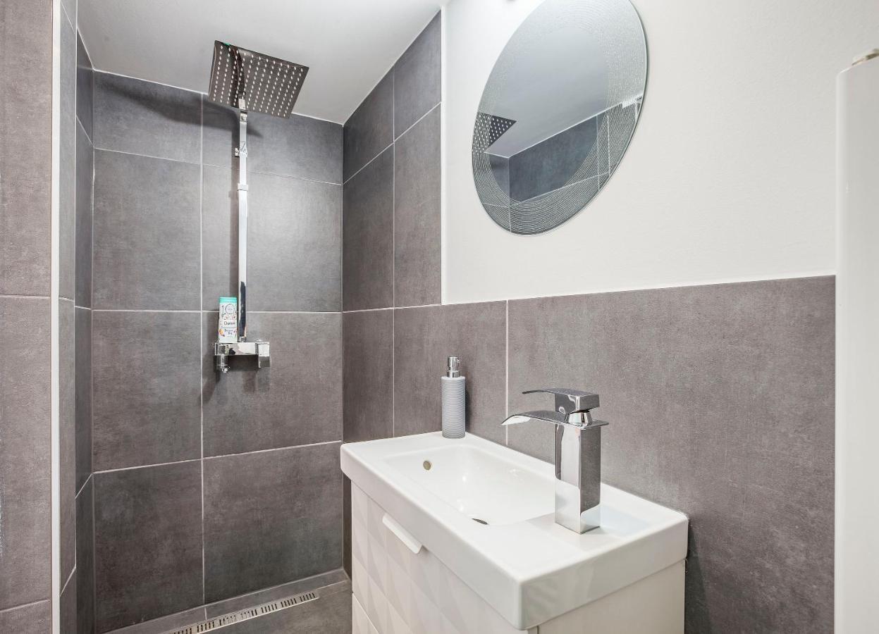 D'Crown Residences Boedapest Buitenkant foto